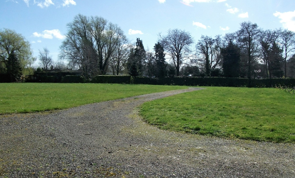 Main field with tourers